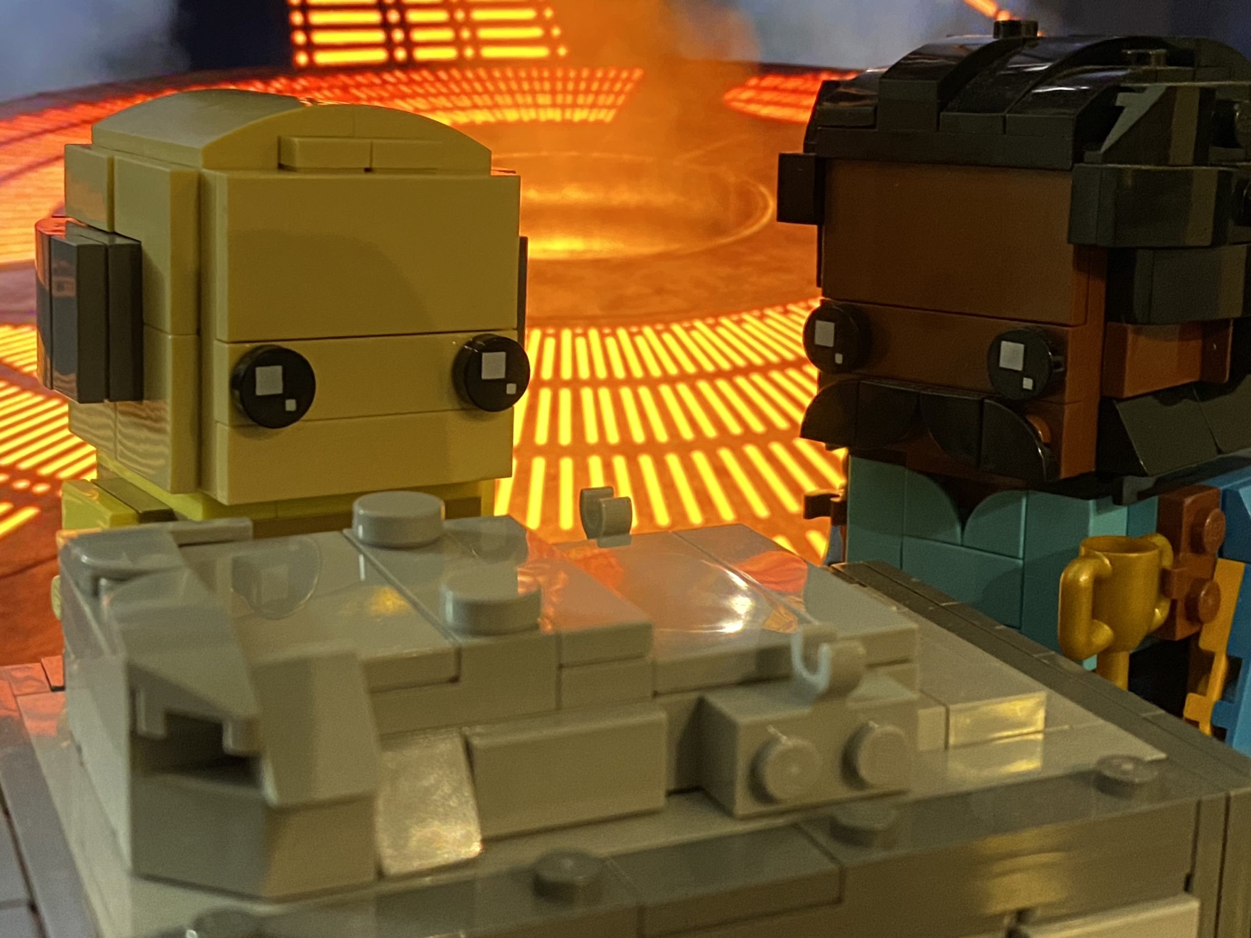 LEGO Brickheadz TOMU Lobot and mansebrickheadz Lando Calrissian